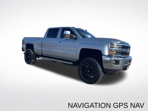 Used 2017 Chevrolet Silverado 2500 LTZ image 13