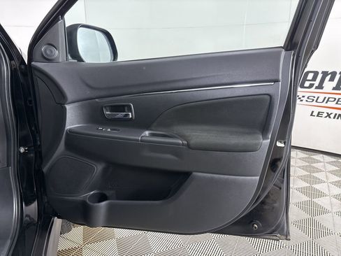 Used 2022 Mitsubishi Outlander Sport ES image 23