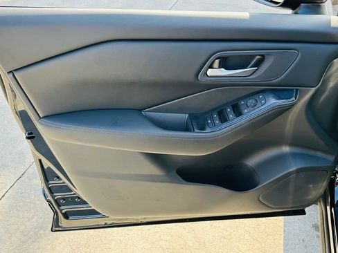 New 2026 Nissan Rogue SV FWD image 15
