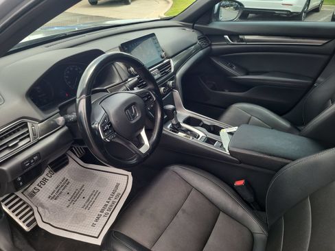 Used 2020 Honda Accord Sport image 10