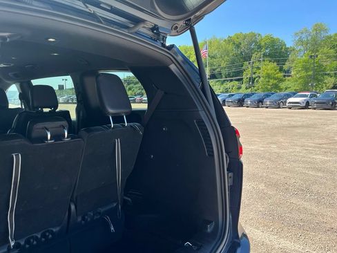 Used 2025 Chrysler Pacifica Select FWD image 15