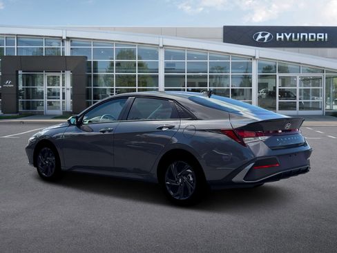 New 2026 Hyundai Elantra Sport FWD image 4