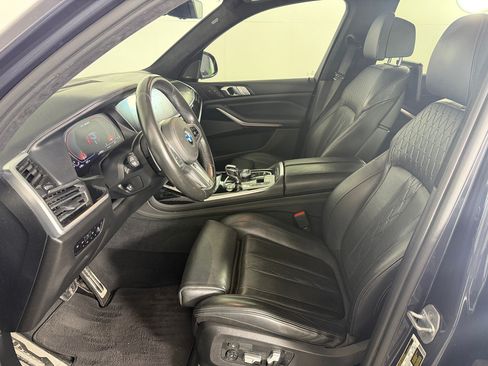 Used 2020 BMW X7 M50i w/ Executive Package AWD/4WD image 5