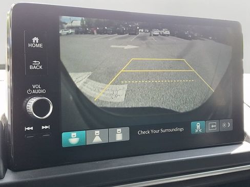 Used 2025 Honda Pilot EX-L image 19