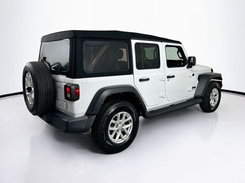 Used 2023 Jeep Wrangler Unlimited Sport AWD/4WD image 5
