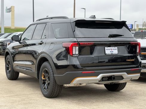 New 2026 Ford Explorer Tremor image 34