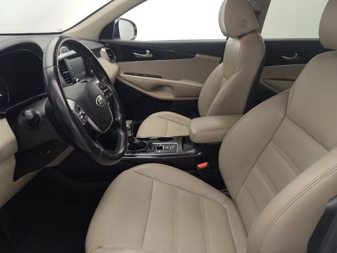 Used 2019 Kia Sorento EX FWD image 17