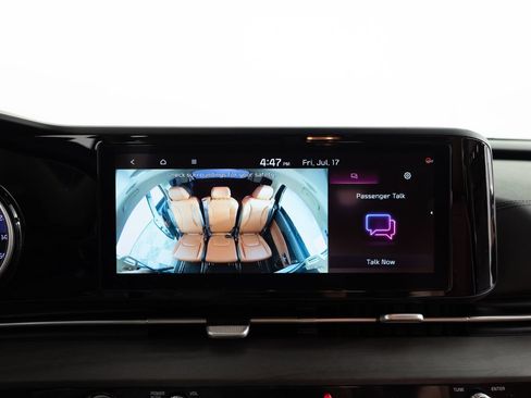 Used 2022 Kia Carnival SX FWD image 39