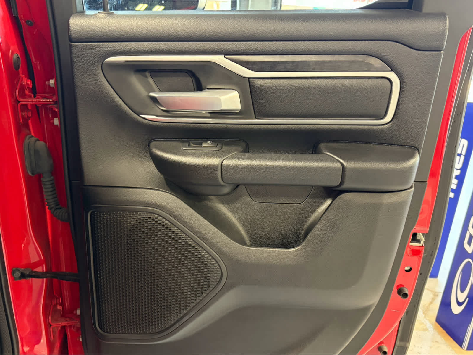 Used 2023 RAM 1500 Big Horn AWD/4WD image 37