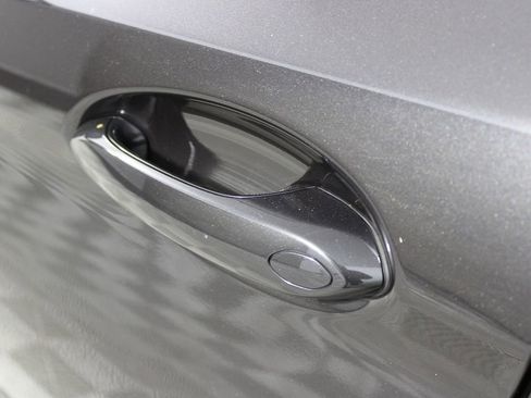 Used 2023 BMW 530e w/ M Sport Package image 44