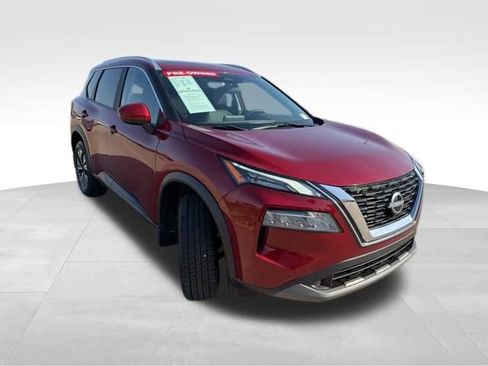 Used 2023 Nissan Rogue SV w/ SV Premium B Package AWD/4WD image 4