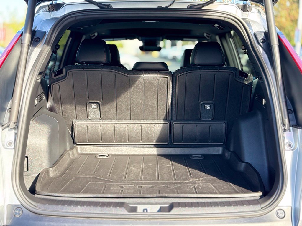 Used 2025 Honda CR-V Sport Touring image 11