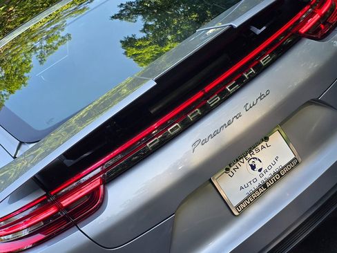 Used 2018 Porsche Panamera Turbo w/ Premium Package Plus AWD/4WD image 65
