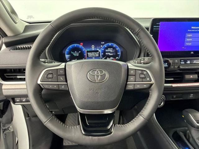 Certified 2026 Toyota Grand Highlander FWD image 26