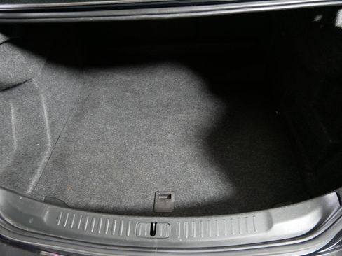 Used 2013 Chevrolet Malibu LT FWD image 18