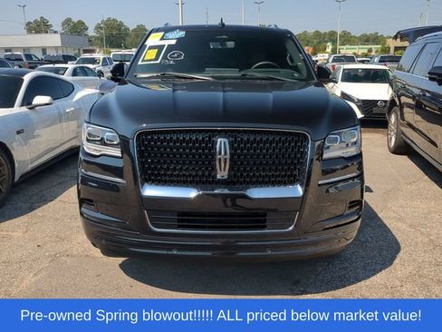 Used 2024 Lincoln Navigator Reserve AWD/4WD image 6