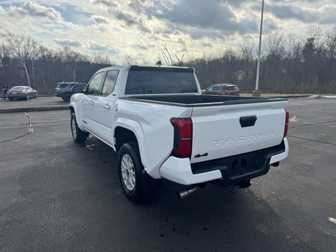 New 2026 Toyota Tacoma SR5 image 6
