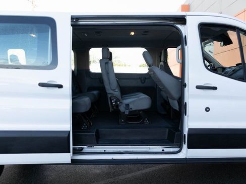 Used 2019 Ford Transit 350 XLT image 21