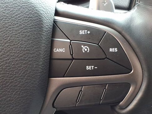 Used 2020 Jeep Grand Cherokee Limited X AWD/4WD image 24