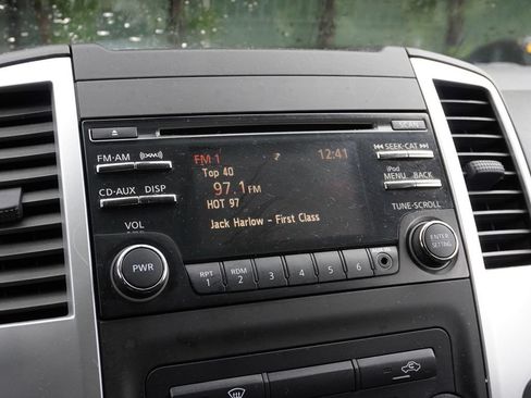 Used 2014 Nissan Frontier SV AWD/4WD image 29