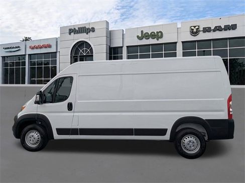 New 2025 RAM ProMaster 2500 w/ Convenience Group image 7