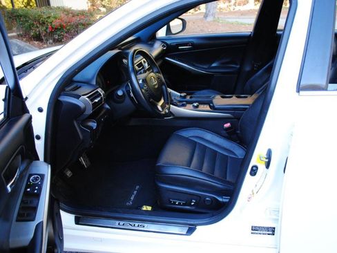 Used 2015 Lexus IS 250 250 F Sport Premium w/ F-Sport Package image 4