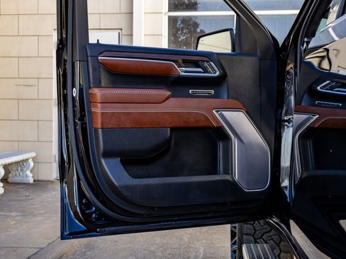 Used 2022 GMC Sierra 1500 Denali Ultimate image 36