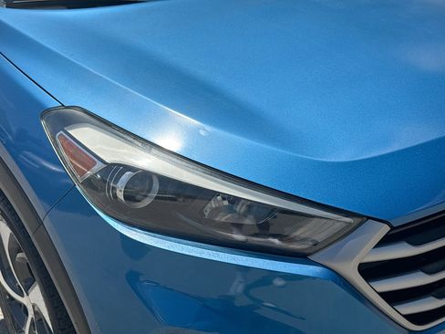 Used 2018 Hyundai Tucson Sport FWD image 32