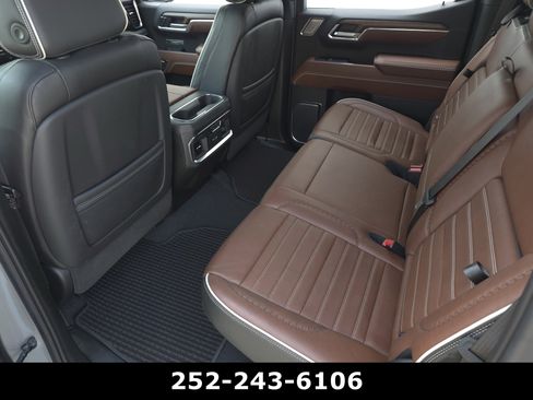 Used 2024 GMC Sierra 1500 Denali Ultimate AWD/4WD image 30
