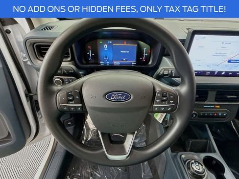 New 2025 Ford Maverick XL image 11