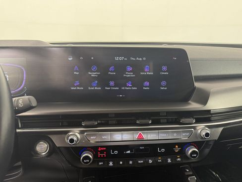 Used 2025 Kia Telluride S FWD image 20