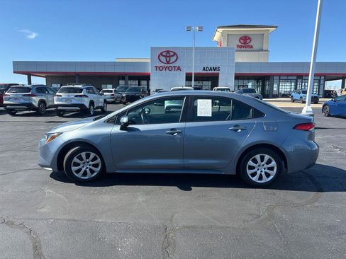 Used 2024 Toyota Corolla LE image 4