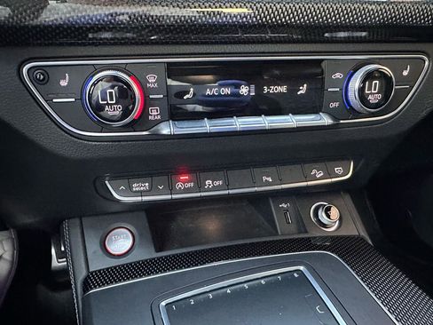 Used 2018 Audi SQ5 Prestige w/ Prestige Package image 64
