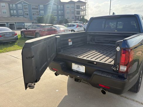 Certified 2023 Honda Ridgeline RTL image 27