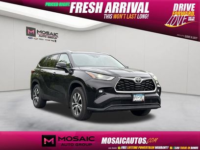 Used 2022 Toyota Highlander XLE