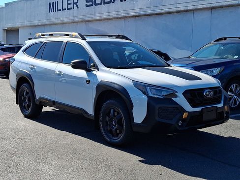 Certified 2025 Subaru Outback Wilderness AWD/4WD image 1