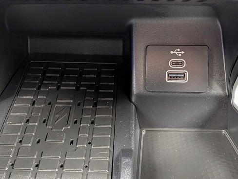 Certified 2025 Ford Ranger Lariat w/ Advanced Towing Package image 31