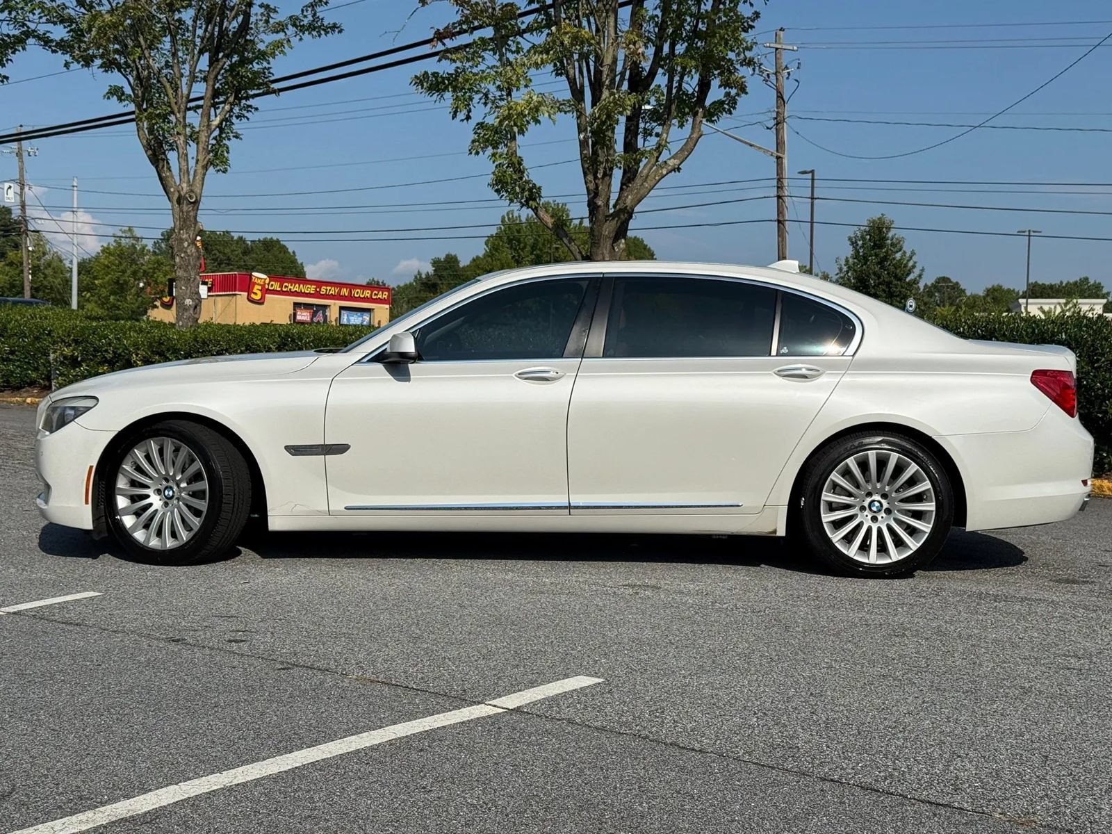 Used 2012 BMW 750Li RWD image 4