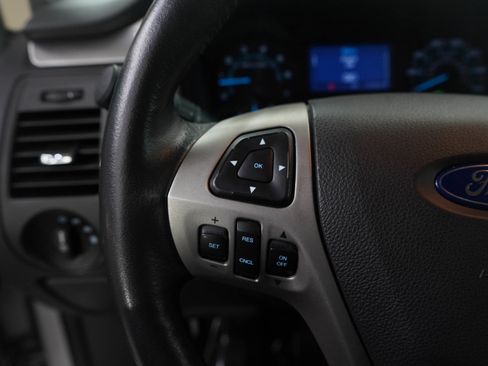 Used 2013 Ford Flex SE image 17