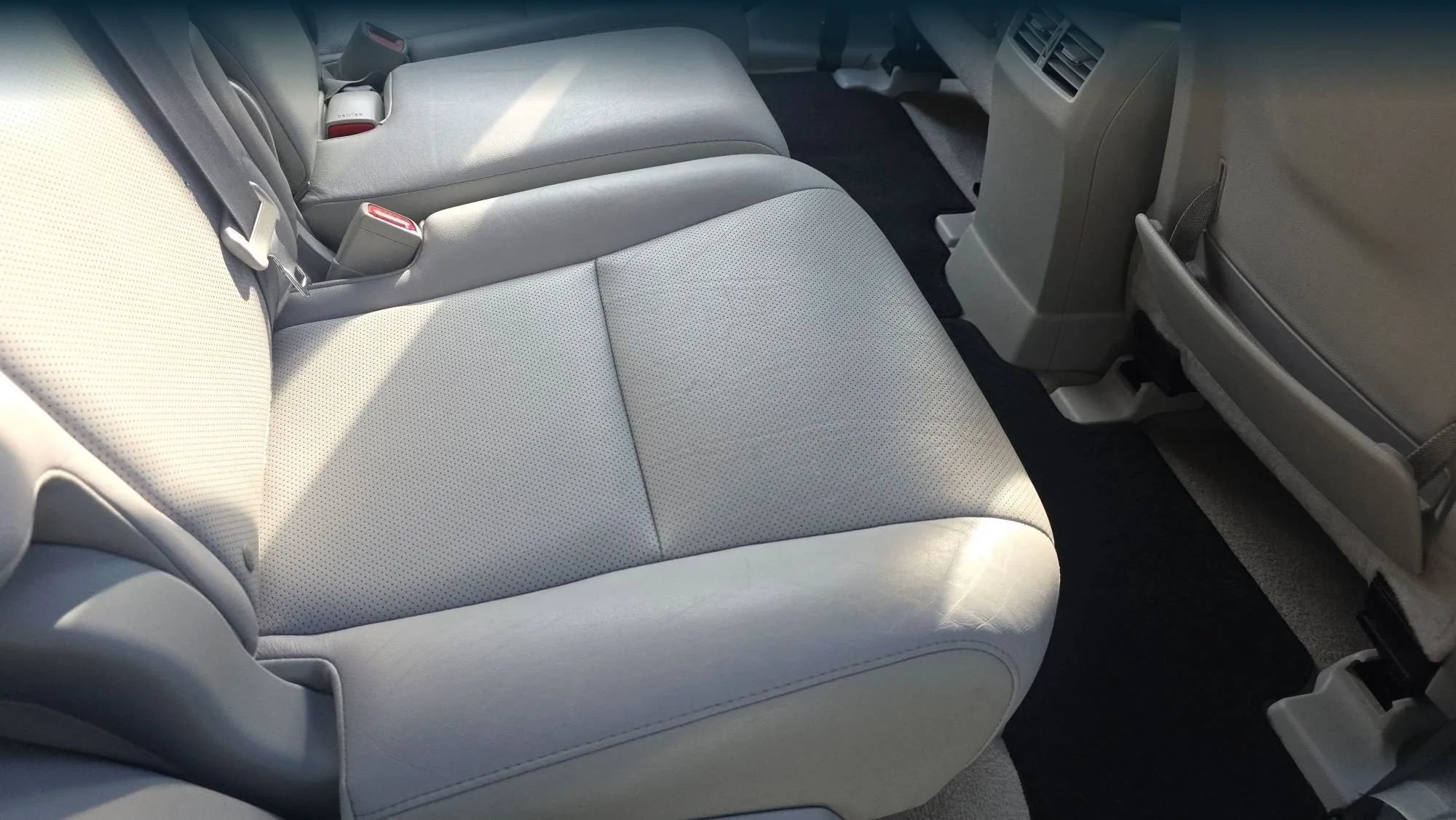 Used 2011 Lexus RX 350 2WD w/ Premium Pkg image 36