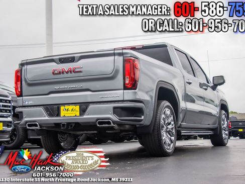 Used 2026 GMC Sierra 1500 Denali w/ Denali Reserve Package AWD/4WD image 5