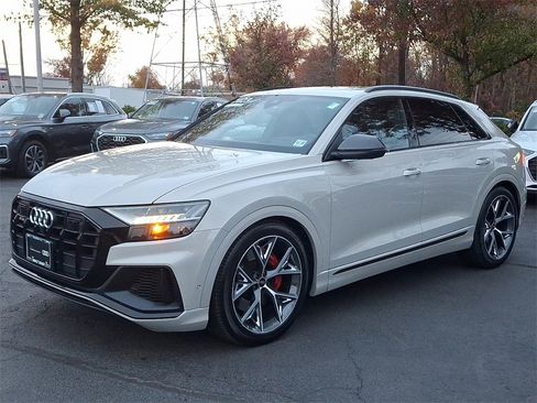 Certified 2023 Audi SQ8 Prestige w/ Prestige Package image 9