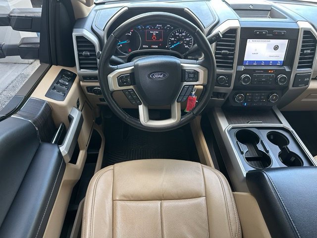 Used 2021 Ford F250 Lariat w/ Lariat Value Package AWD/4WD image 12