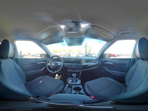 Used 2025 Kia Seltos S image 43