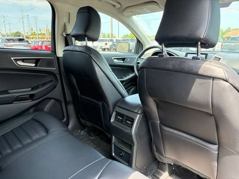 Used 2024 Ford Edge SEL AWD/4WD image 12