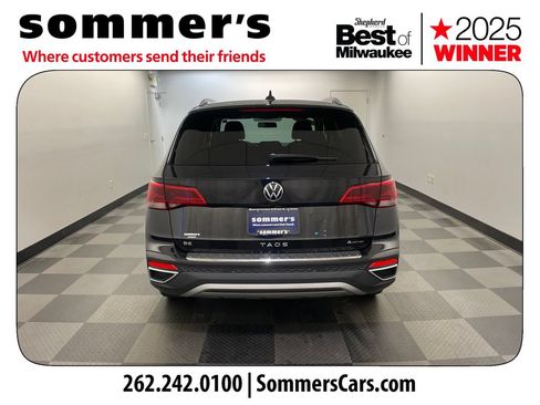 Used 2022 Volkswagen Taos SE AWD/4WD image 4