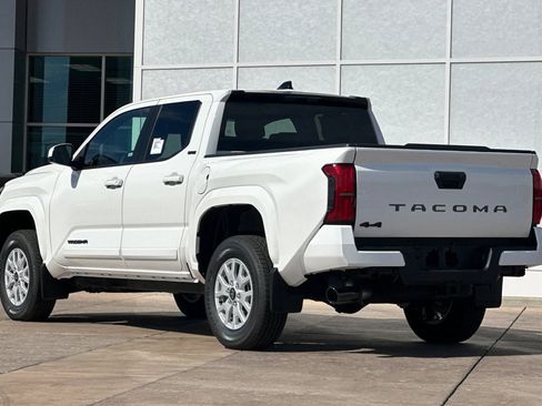 New 2026 Toyota Tacoma SR5 image 6