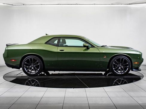 Used 2022 Dodge Challenger R/T Scat Pack image 6