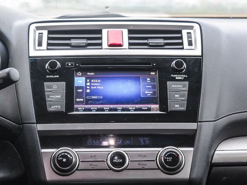 Used 2019 Subaru Outback 2.5i image 14