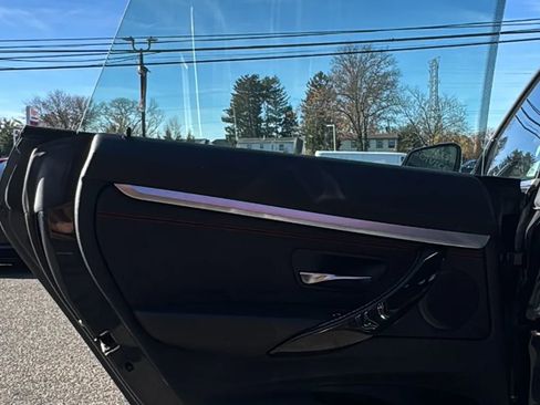 Used 2018 BMW 330i Gran Turismo xDrive image 11